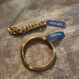 BNWT Vintage Trifari Bangle and Clasp Bracelet
